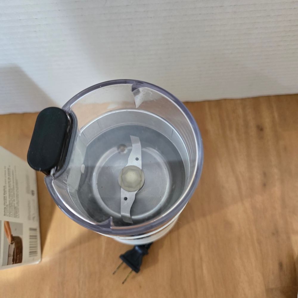 Braun Aromatic Coffee Grinder Unisex OS White Excellent KSM 2 150W Blade Grinder - Picture 4 of 9
